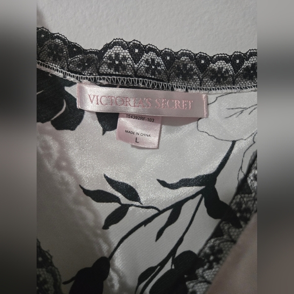 Victoria’s Secret Babydoll Front Tie Closure Floral White Black Lace Large Y2K - Picture 4 of 6